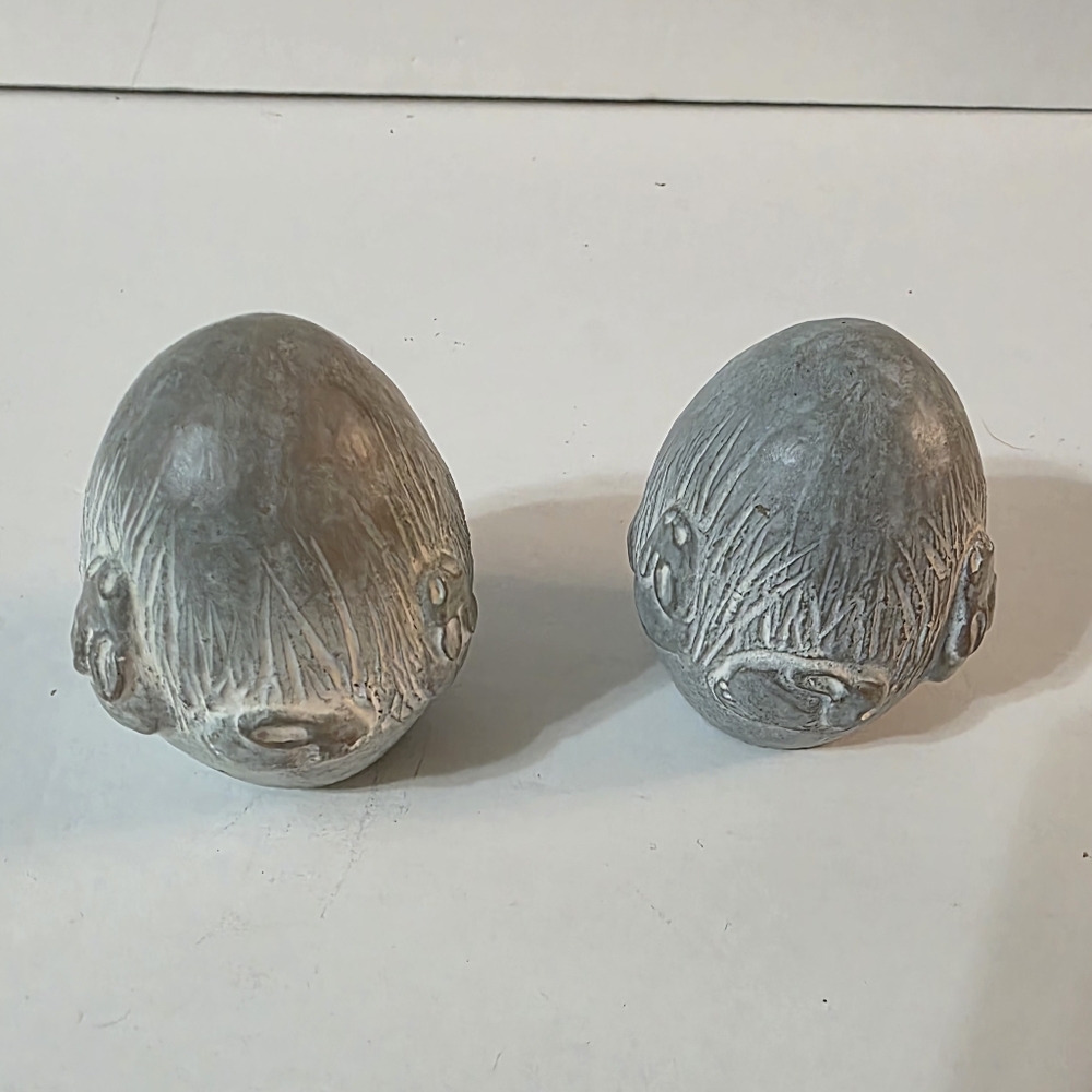 Isabel Bloom Easter Egg Figurine W Bunny Set Of 2